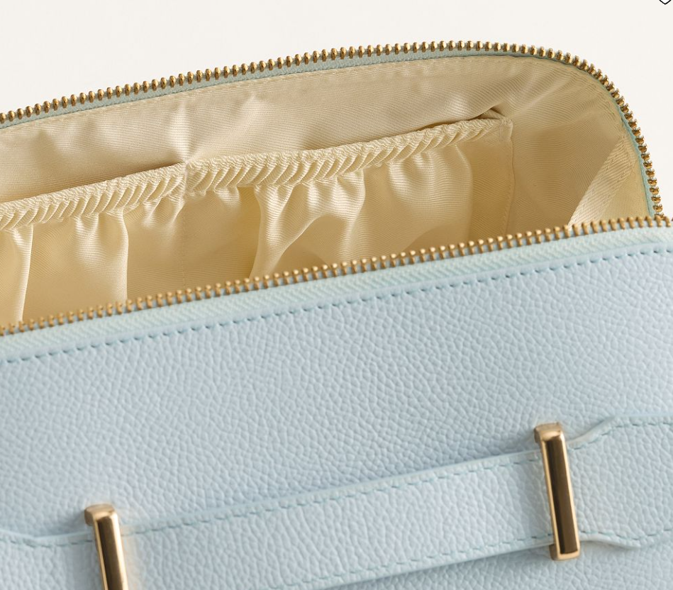 Fresh-style makeup bag